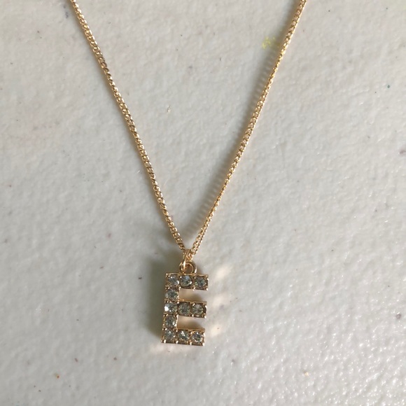 Letter E faux diamond gold pendant - Picture 1 of 1